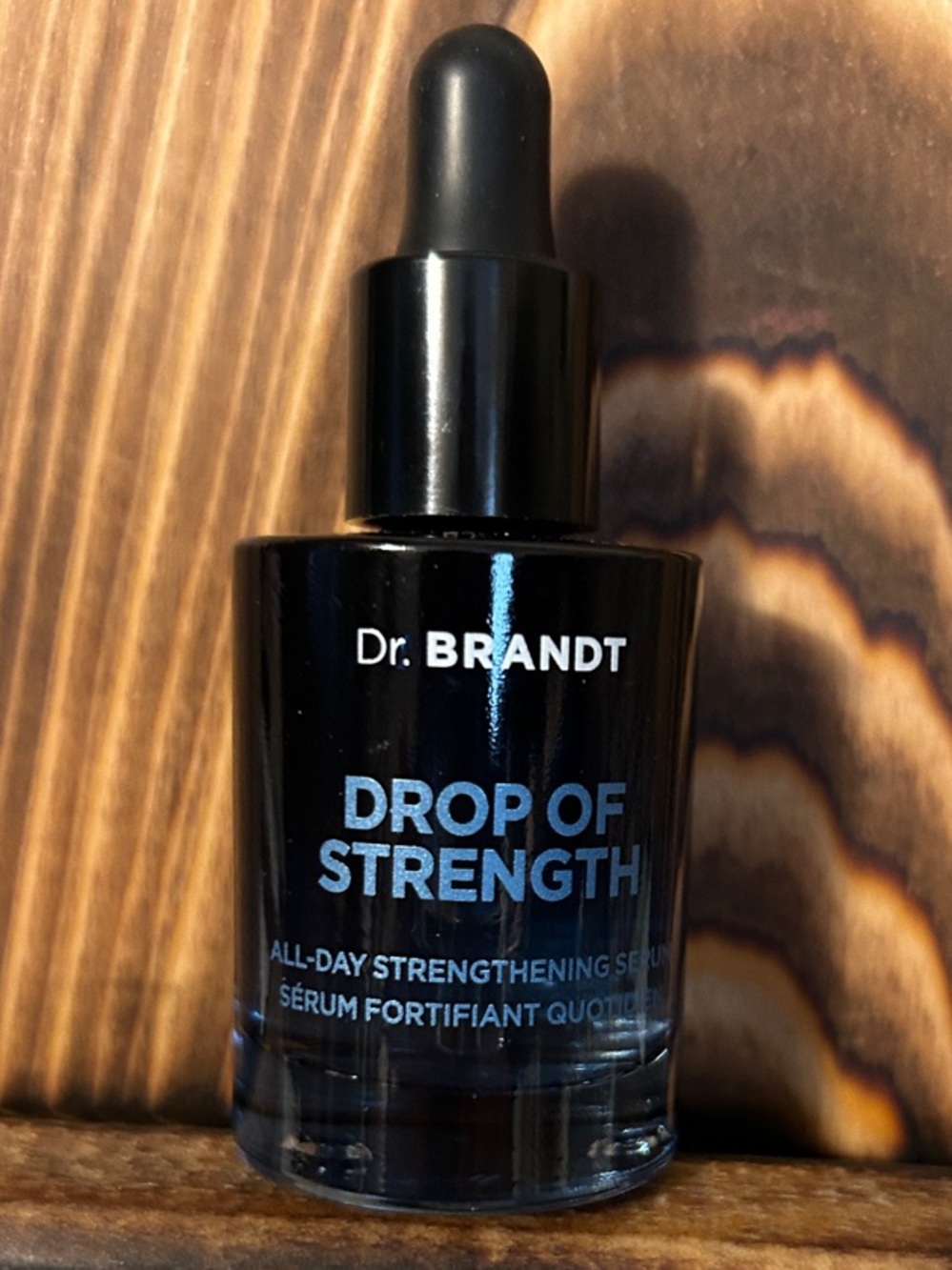 Dr. Brandt Drop of Strength Serum - Black & Blue